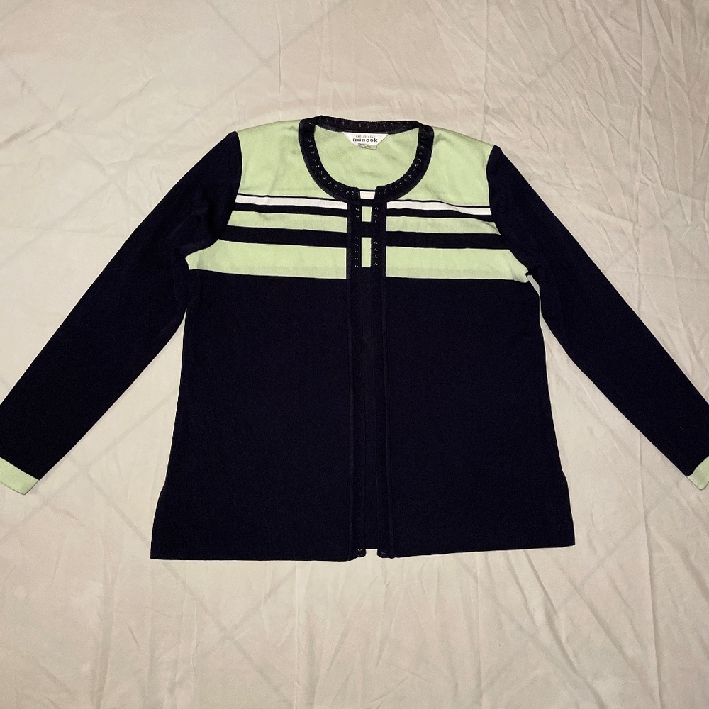 EUC Exclusively misook cardigan  size large